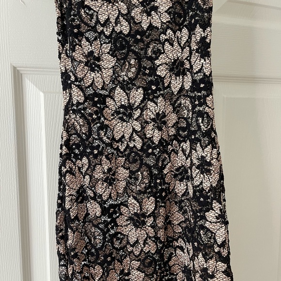 Black Lace Mini Dress Printed Flowers - Picture 8 of 9